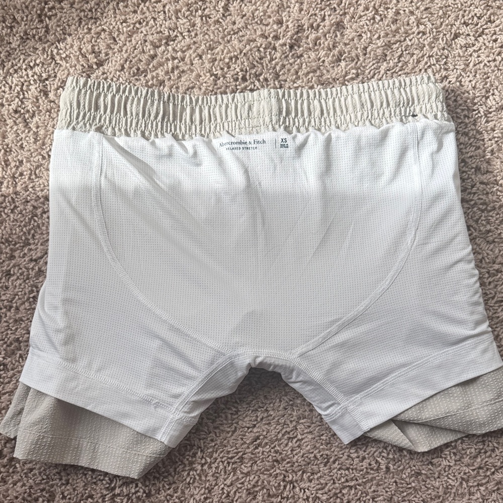 Abercrombie & Fitch Cream Seersucker Swim Trunk - Picture 6 of 6